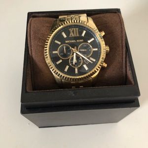 Micheal Kors unisex watch